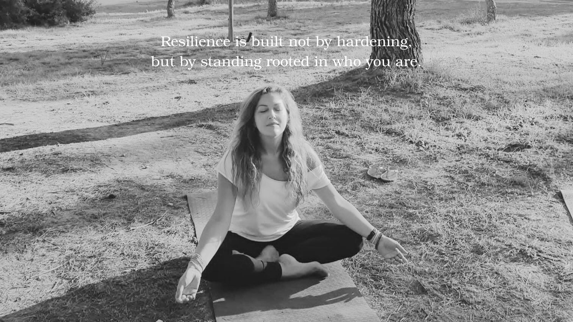 Dina Al Hidiq Zebib meditating in the forest in palma de mallorca yoga meditation