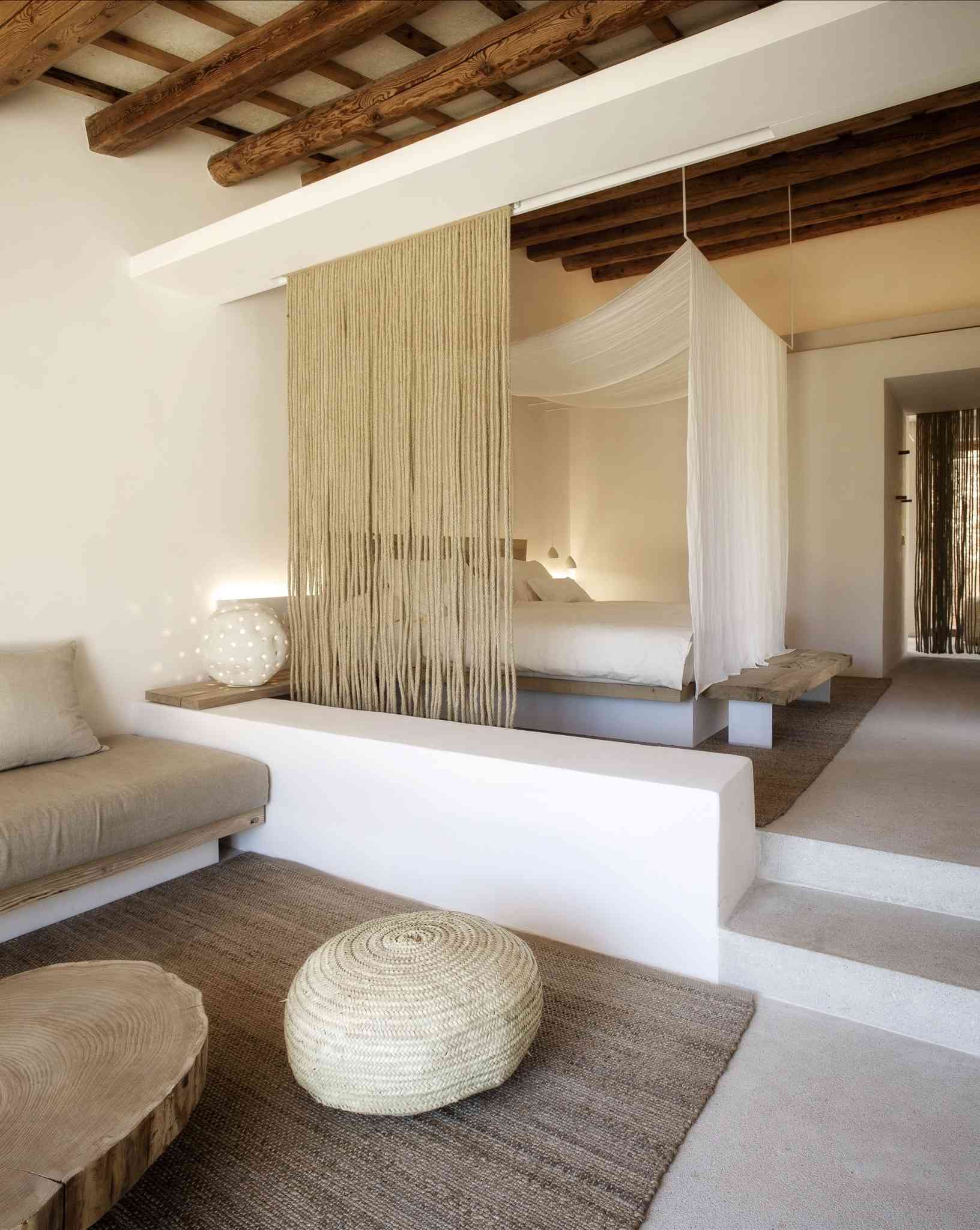 es raco arta elixir luxury wellness retreat room
